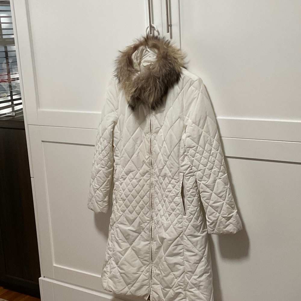Kenneth Cole White Quilted Puffer Coat with Faux Fur